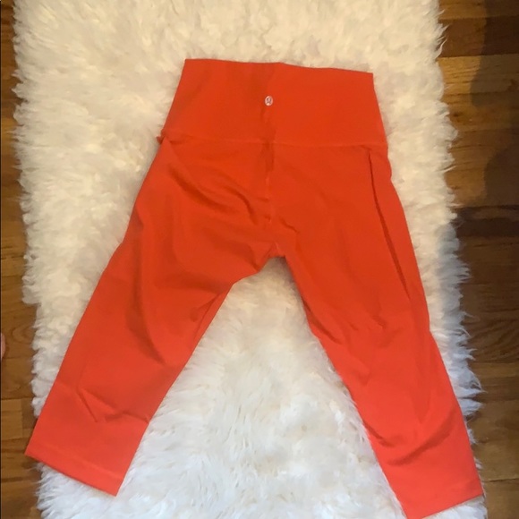 Lululemon wunder under hi-rise 1/2 right 17” - Picture 6 of 9